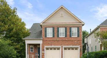 43032 LA RIVA DR, ASHBURN, Virginia 20148, 4 Bedrooms Bedrooms, ,3 BathroomsBathrooms,Residential,For sale,43032 LA RIVA DR,VALO2103700 MLS # VALO2103700