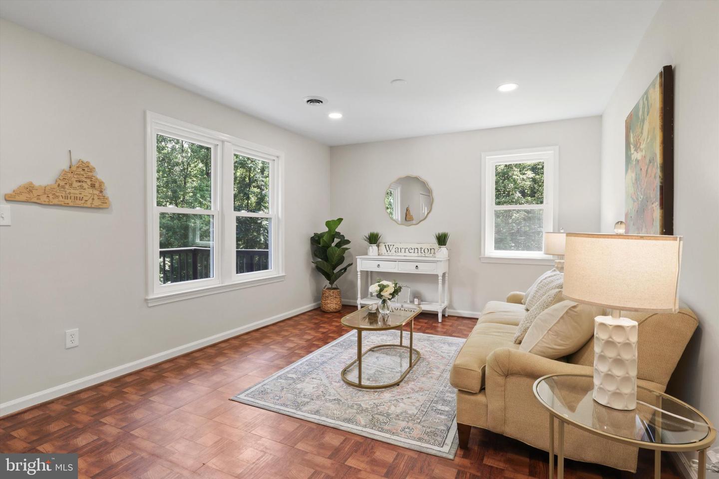 7047 WOODLEY HEIGHTS DR, WARRENTON, Virginia 20186, 3 Bedrooms Bedrooms, 5 Rooms Rooms,2 BathroomsBathrooms,Residential,For sale,7047 WOODLEY HEIGHTS DR,VAFQ2017758 MLS # VAFQ2017758
