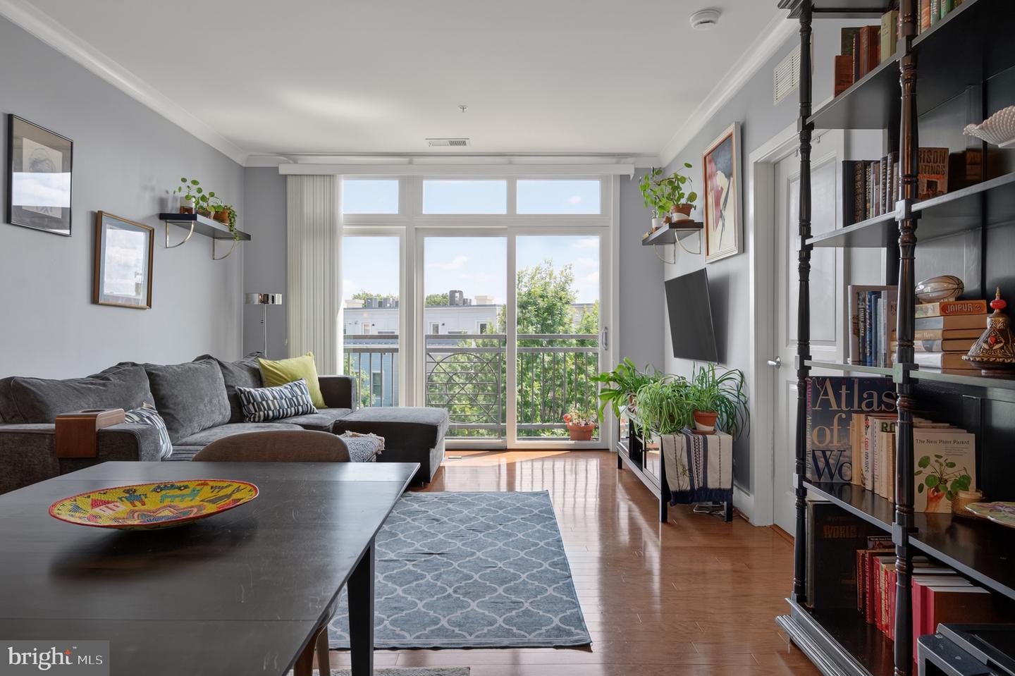 915 N PATRICK ST #406, ALEXANDRIA, Virginia 22314, 1 Bedroom Bedrooms, ,1 BathroomBathrooms,Residential,For sale,915 N PATRICK ST #406,VAAX2048138 MLS # VAAX2048138