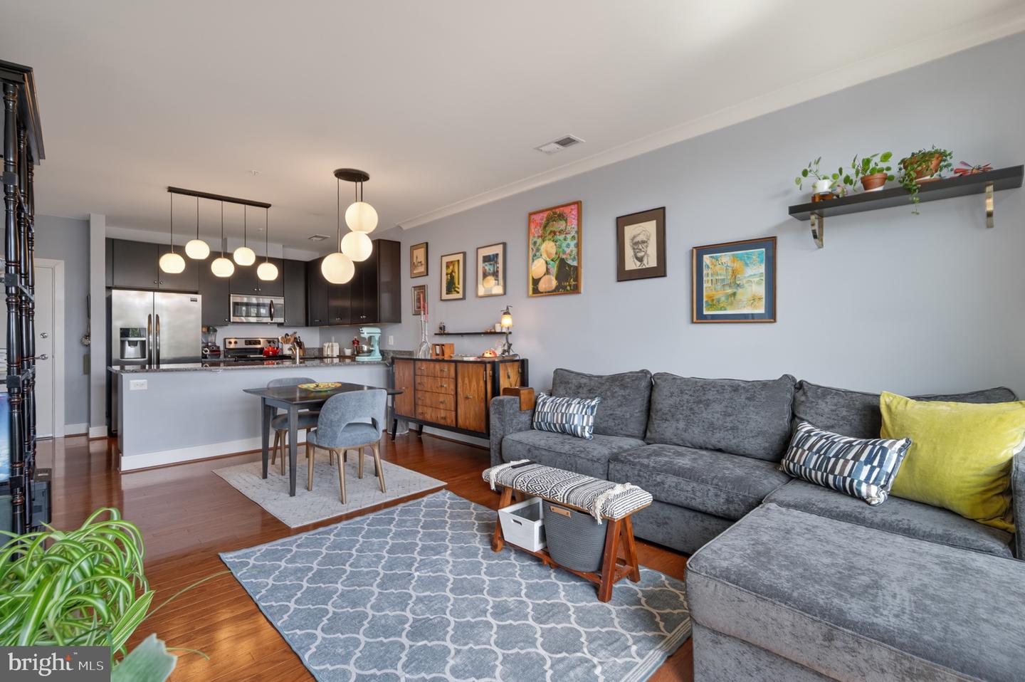915 N PATRICK ST #406, ALEXANDRIA, Virginia 22314, 1 Bedroom Bedrooms, ,1 BathroomBathrooms,Residential,For sale,915 N PATRICK ST #406,VAAX2048138 MLS # VAAX2048138