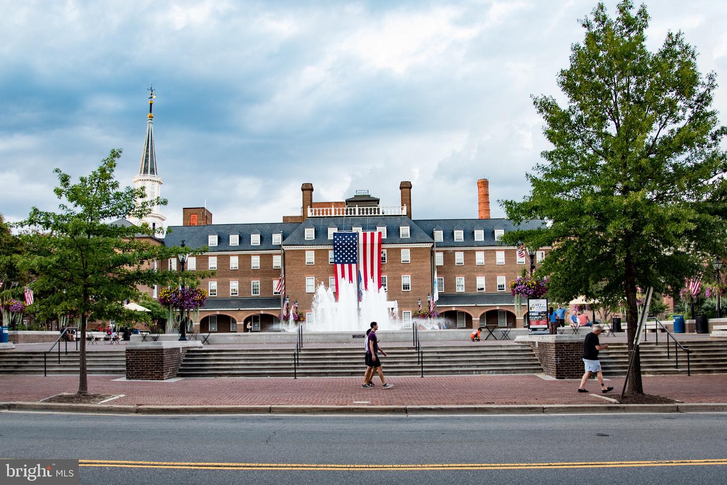 915 N PATRICK ST #406, ALEXANDRIA, Virginia 22314, 1 Bedroom Bedrooms, ,1 BathroomBathrooms,Residential,For sale,915 N PATRICK ST #406,VAAX2048138 MLS # VAAX2048138