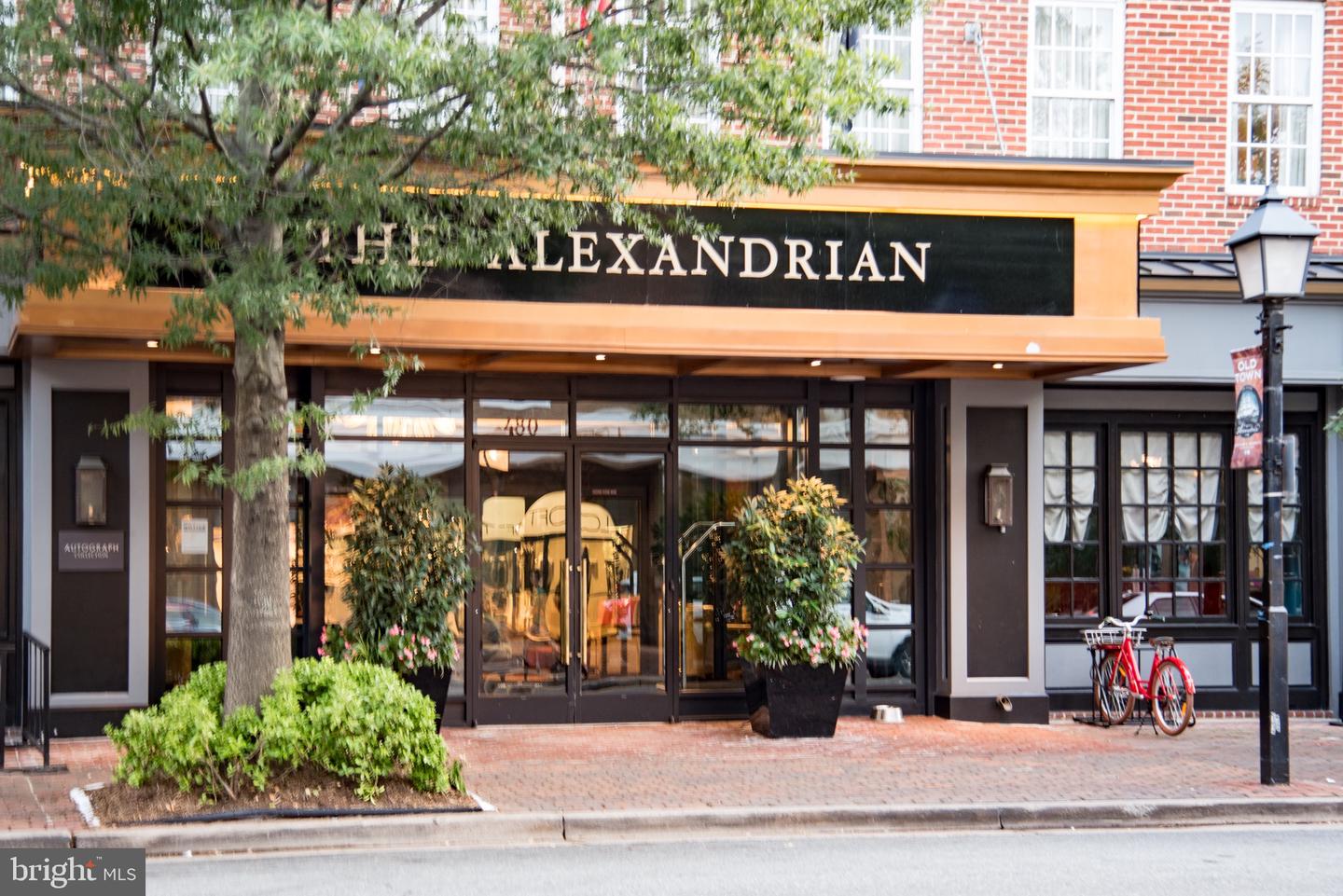 915 N PATRICK ST #406, ALEXANDRIA, Virginia 22314, 1 Bedroom Bedrooms, ,1 BathroomBathrooms,Residential,For sale,915 N PATRICK ST #406,VAAX2048138 MLS # VAAX2048138
