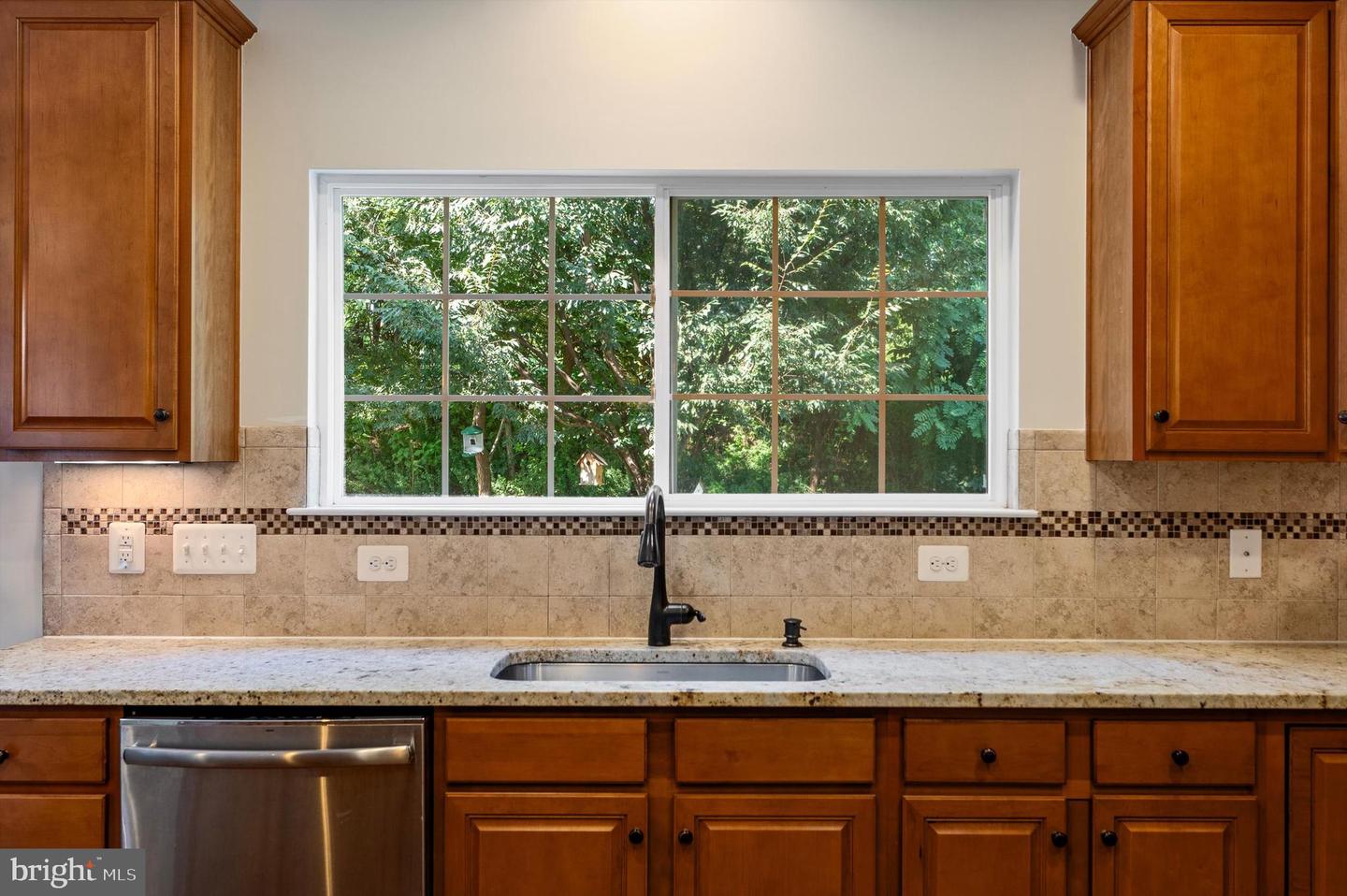 16972 BUCKINGTON CT, ROUND HILL, Virginia 20141, 4 Bedrooms Bedrooms, ,3 BathroomsBathrooms,Residential,For sale,16972 BUCKINGTON CT,VALO2103722 MLS # VALO2103722