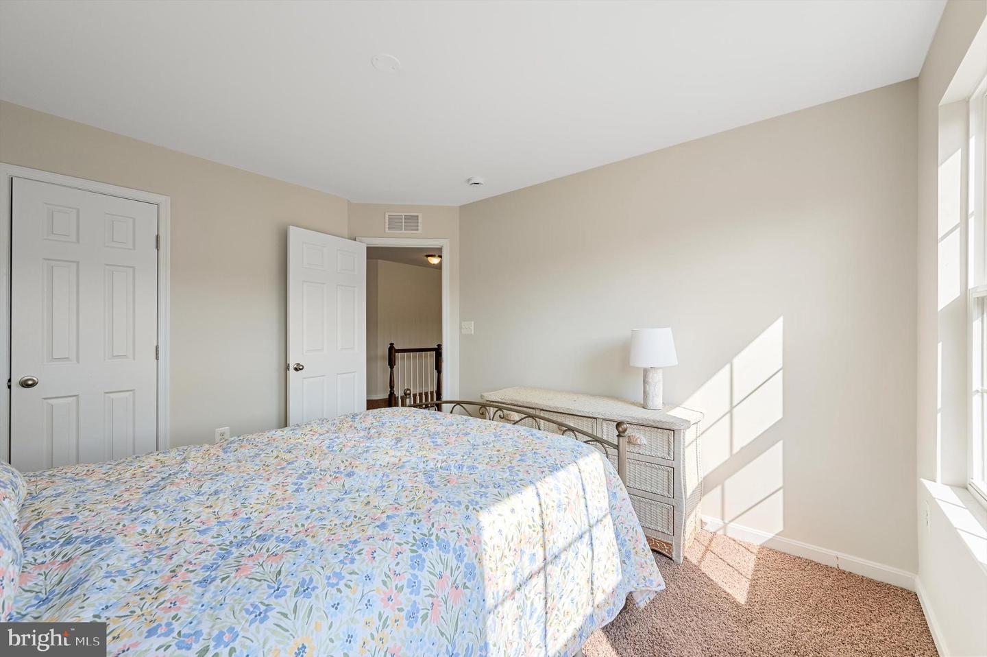 16972 BUCKINGTON CT, ROUND HILL, Virginia 20141, 4 Bedrooms Bedrooms, ,3 BathroomsBathrooms,Residential,For sale,16972 BUCKINGTON CT,VALO2103722 MLS # VALO2103722