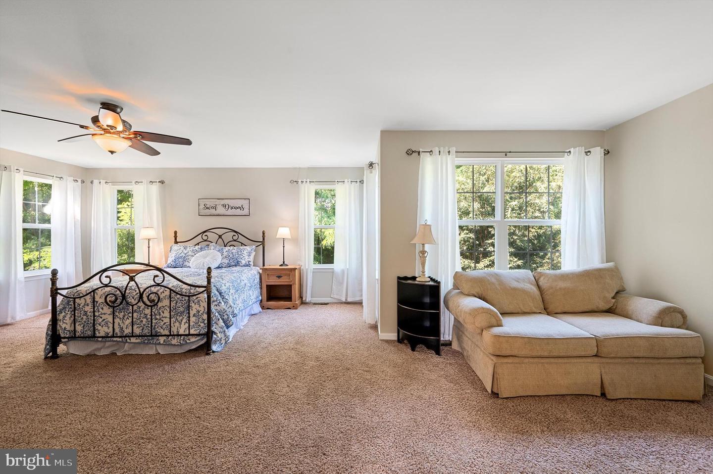 16972 BUCKINGTON CT, ROUND HILL, Virginia 20141, 4 Bedrooms Bedrooms, ,3 BathroomsBathrooms,Residential,For sale,16972 BUCKINGTON CT,VALO2103722 MLS # VALO2103722