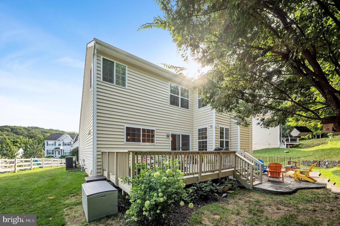 16972 BUCKINGTON CT, ROUND HILL, Virginia 20141, 4 Bedrooms Bedrooms, ,3 BathroomsBathrooms,Residential,For sale,16972 BUCKINGTON CT,VALO2103722 MLS # VALO2103722