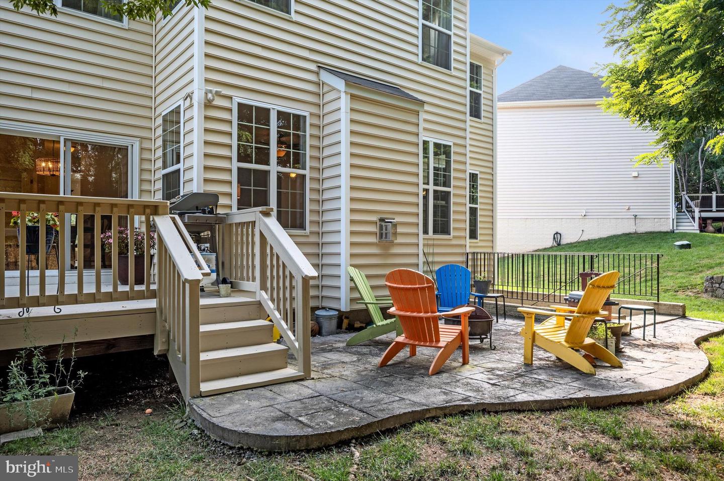16972 BUCKINGTON CT, ROUND HILL, Virginia 20141, 4 Bedrooms Bedrooms, ,3 BathroomsBathrooms,Residential,For sale,16972 BUCKINGTON CT,VALO2103722 MLS # VALO2103722