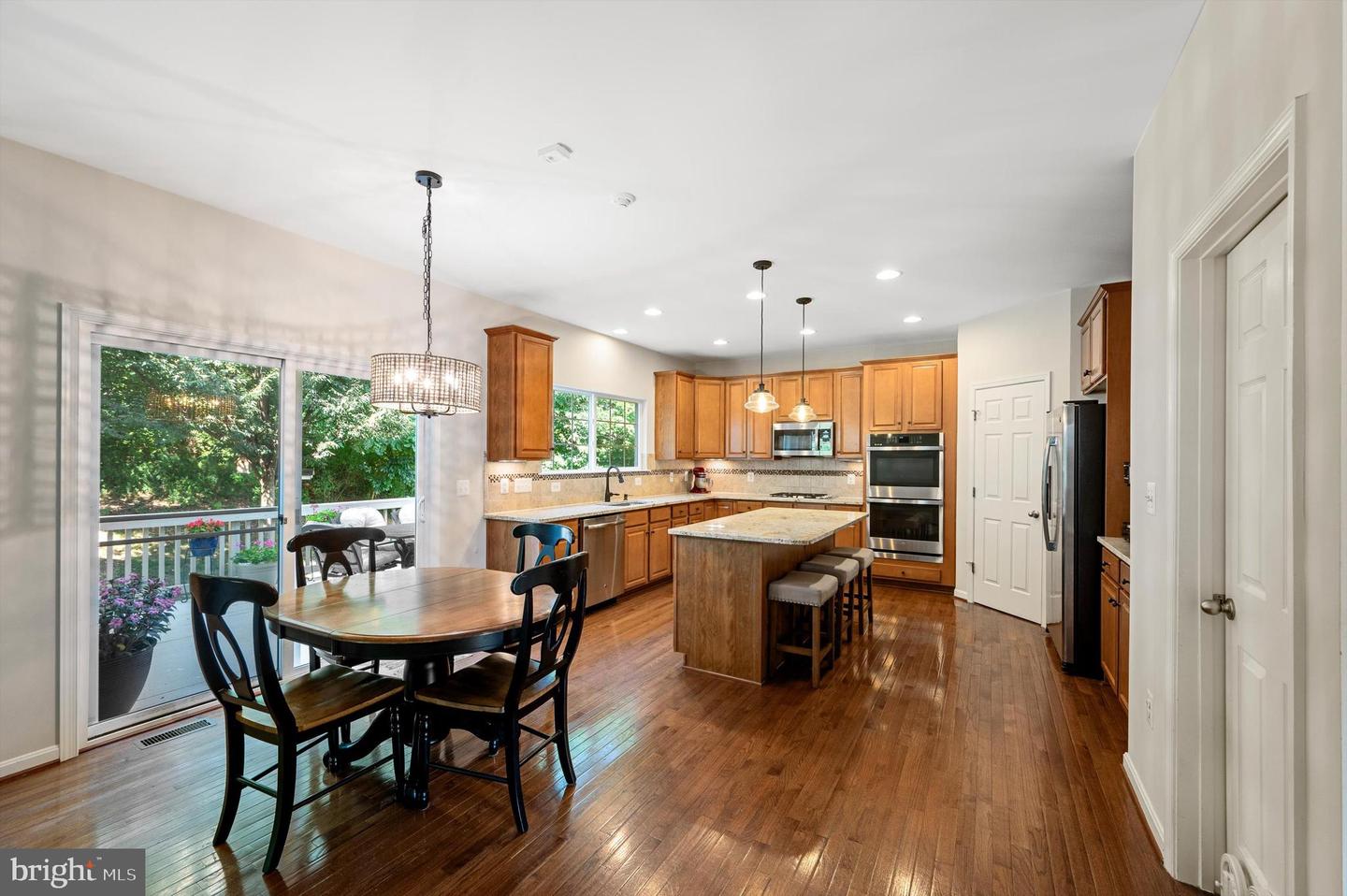 16972 BUCKINGTON CT, ROUND HILL, Virginia 20141, 4 Bedrooms Bedrooms, ,3 BathroomsBathrooms,Residential,For sale,16972 BUCKINGTON CT,VALO2103722 MLS # VALO2103722