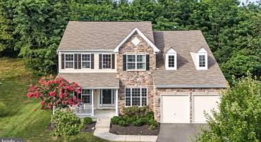 16972 BUCKINGTON CT, ROUND HILL, Virginia 20141, 4 Bedrooms Bedrooms, ,3 BathroomsBathrooms,Residential,For sale,16972 BUCKINGTON CT,VALO2103722 MLS # VALO2103722