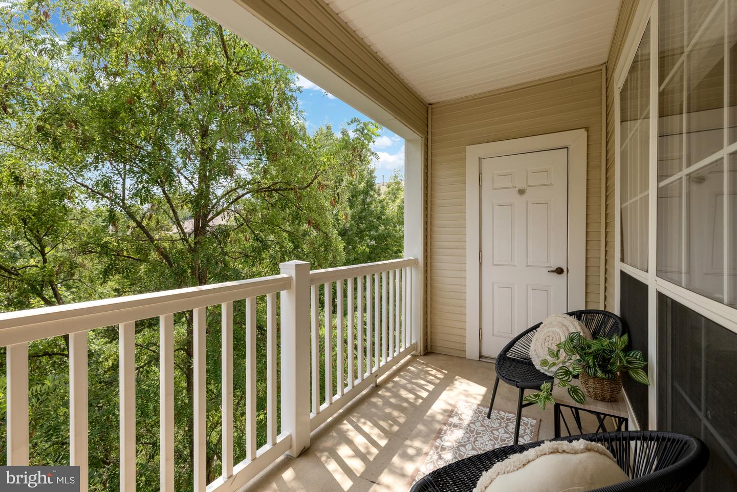 4550 STRUTFIELD LN #2405, ALEXANDRIA, Virginia 22311, 2 Bedrooms Bedrooms, ,1 BathroomBathrooms,Residential,For sale,4550 STRUTFIELD LN #2405,VAAX2048150 MLS # VAAX2048150