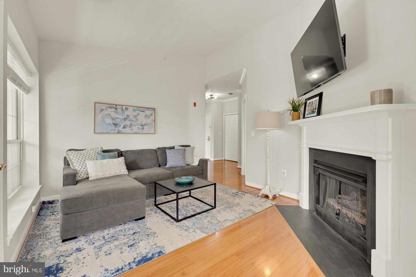 4550 STRUTFIELD LN #2405, ALEXANDRIA, Virginia 22311, 2 Bedrooms Bedrooms, ,1 BathroomBathrooms,Residential,For sale,4550 STRUTFIELD LN #2405,VAAX2048150 MLS # VAAX2048150