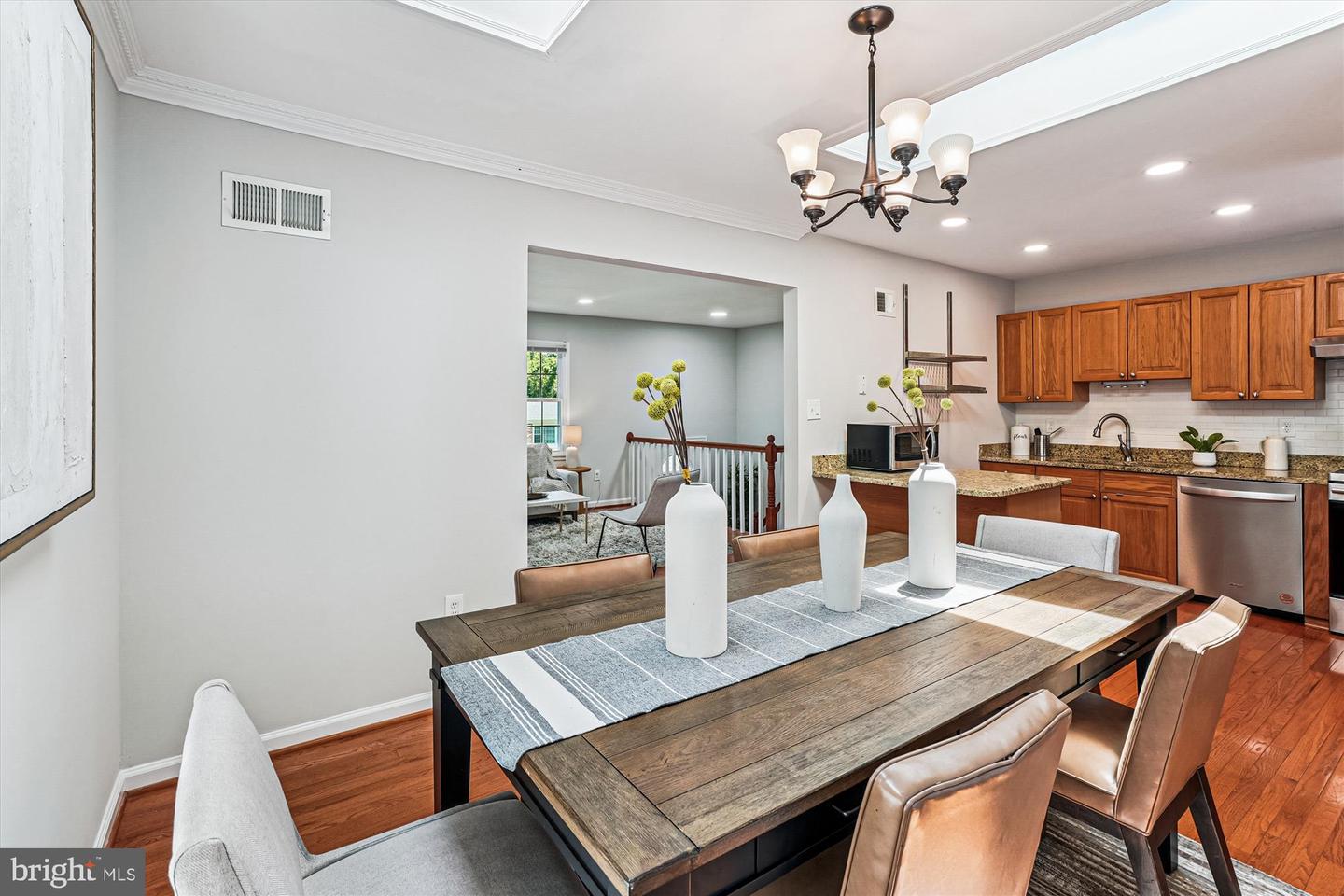 13804 GILBERT RD, WOODBRIDGE, Virginia 22193, 4 Bedrooms Bedrooms, 12 Rooms Rooms,3 BathroomsBathrooms,Residential,For sale,13804 GILBERT RD,VAPW2100566 MLS # VAPW2100566