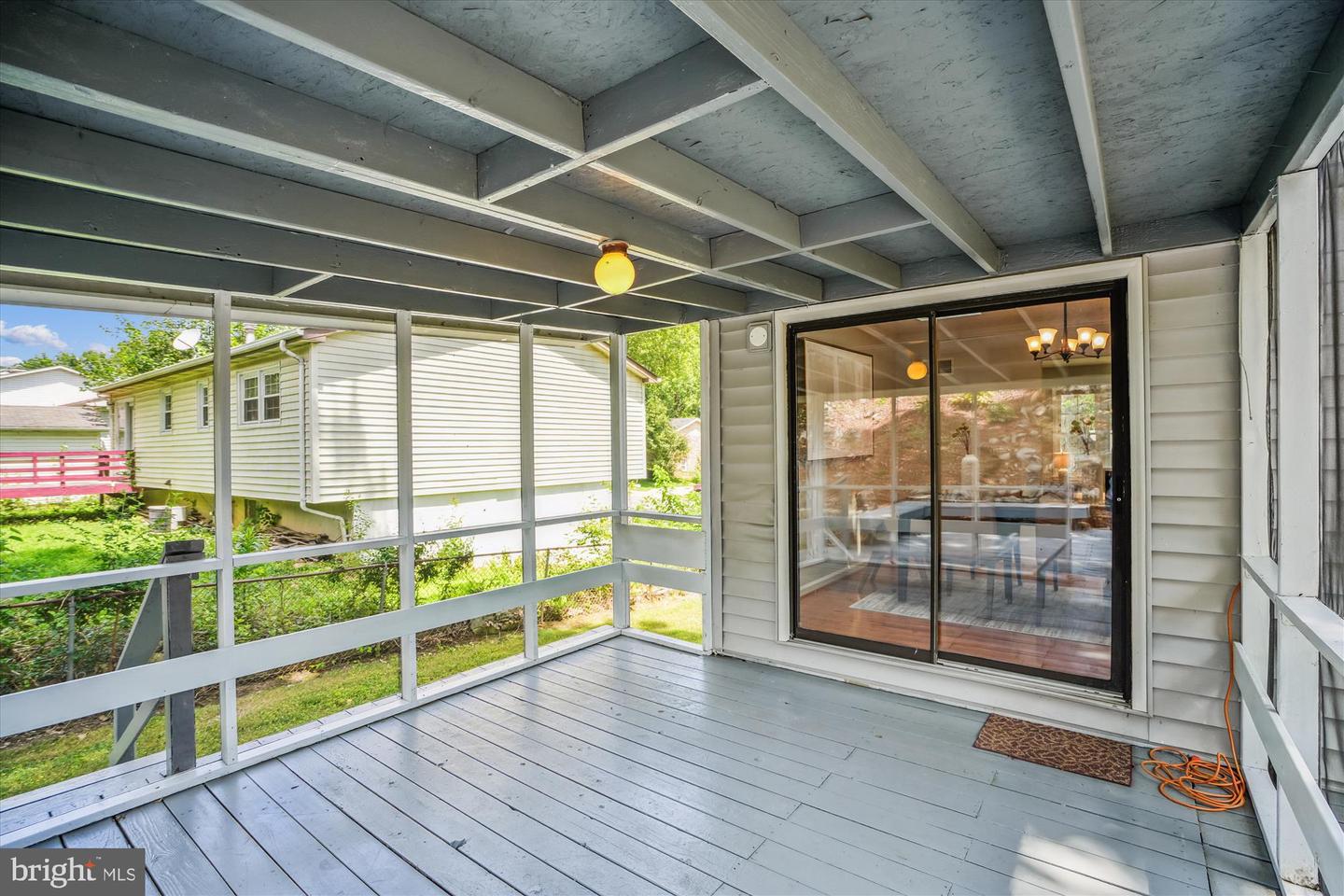 13804 GILBERT RD, WOODBRIDGE, Virginia 22193, 4 Bedrooms Bedrooms, 12 Rooms Rooms,3 BathroomsBathrooms,Residential,For sale,13804 GILBERT RD,VAPW2100566 MLS # VAPW2100566