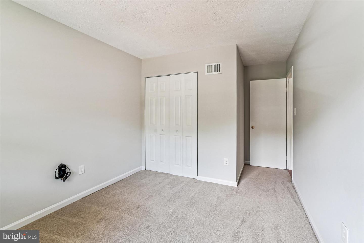 13804 GILBERT RD, WOODBRIDGE, Virginia 22193, 4 Bedrooms Bedrooms, 12 Rooms Rooms,3 BathroomsBathrooms,Residential,For sale,13804 GILBERT RD,VAPW2100566 MLS # VAPW2100566