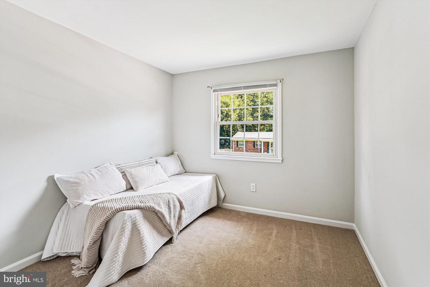 13804 GILBERT RD, WOODBRIDGE, Virginia 22193, 4 Bedrooms Bedrooms, 12 Rooms Rooms,3 BathroomsBathrooms,Residential,For sale,13804 GILBERT RD,VAPW2100566 MLS # VAPW2100566