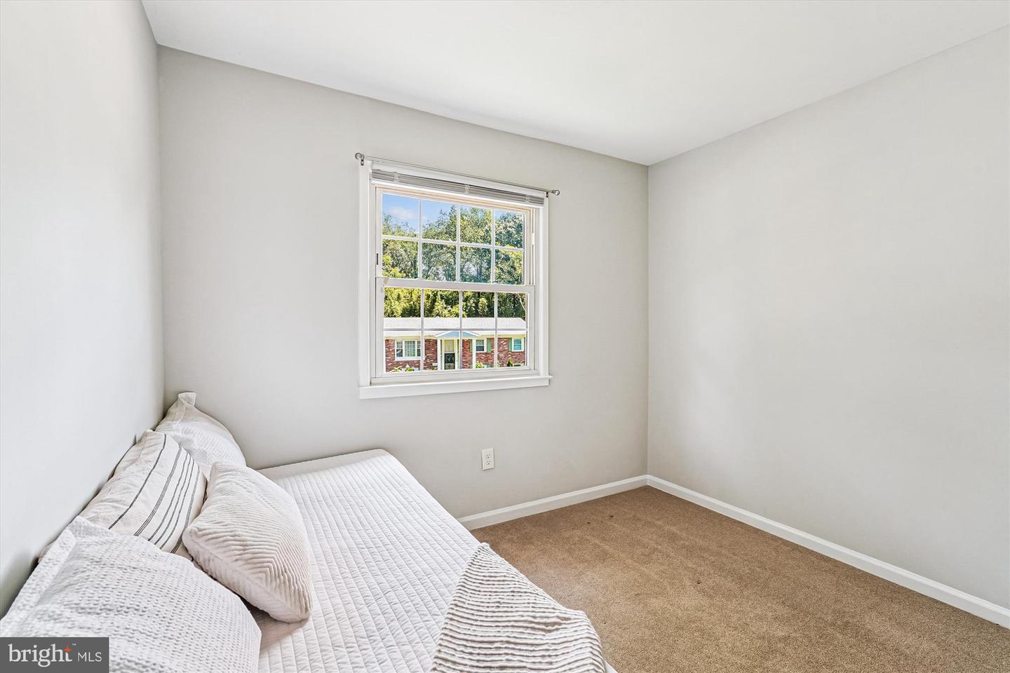 13804 GILBERT RD, WOODBRIDGE, Virginia 22193, 4 Bedrooms Bedrooms, 12 Rooms Rooms,3 BathroomsBathrooms,Residential,For sale,13804 GILBERT RD,VAPW2100566 MLS # VAPW2100566