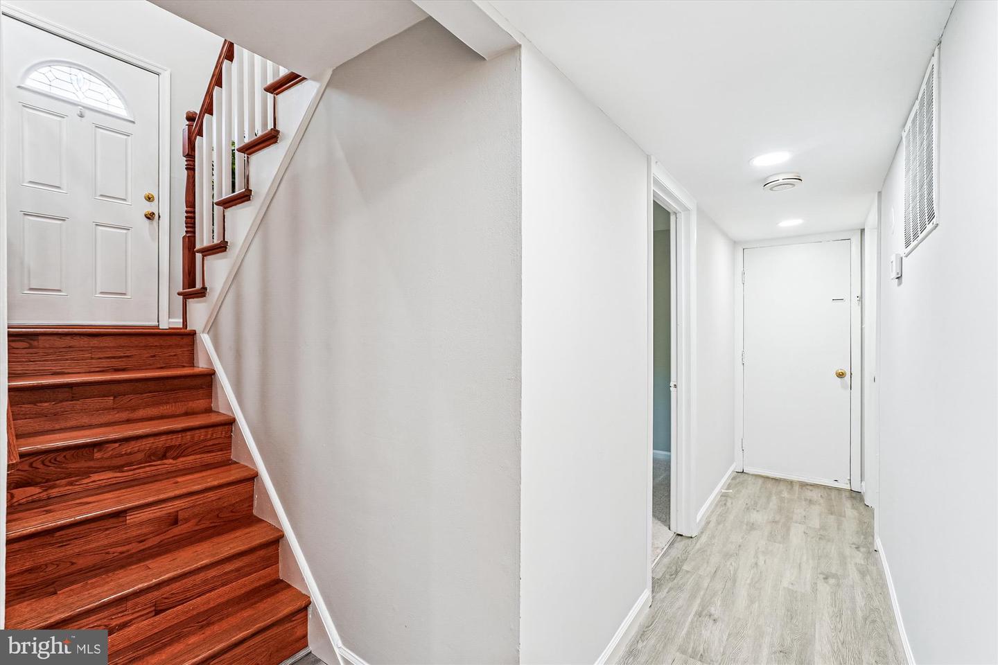13804 GILBERT RD, WOODBRIDGE, Virginia 22193, 4 Bedrooms Bedrooms, 12 Rooms Rooms,3 BathroomsBathrooms,Residential,For sale,13804 GILBERT RD,VAPW2100566 MLS # VAPW2100566