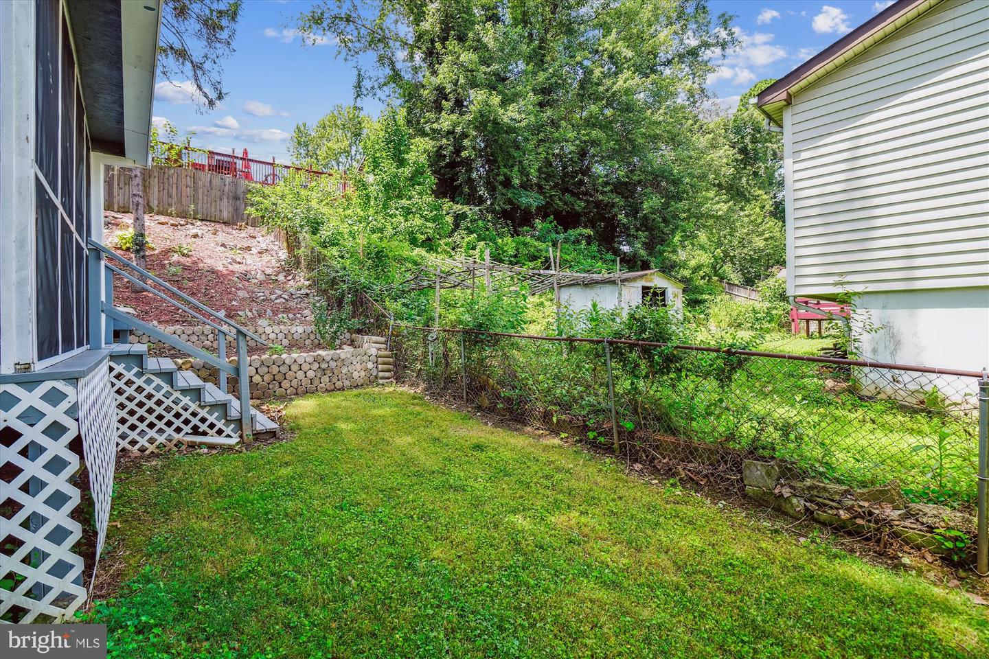 13804 GILBERT RD, WOODBRIDGE, Virginia 22193, 4 Bedrooms Bedrooms, 12 Rooms Rooms,3 BathroomsBathrooms,Residential,For sale,13804 GILBERT RD,VAPW2100566 MLS # VAPW2100566