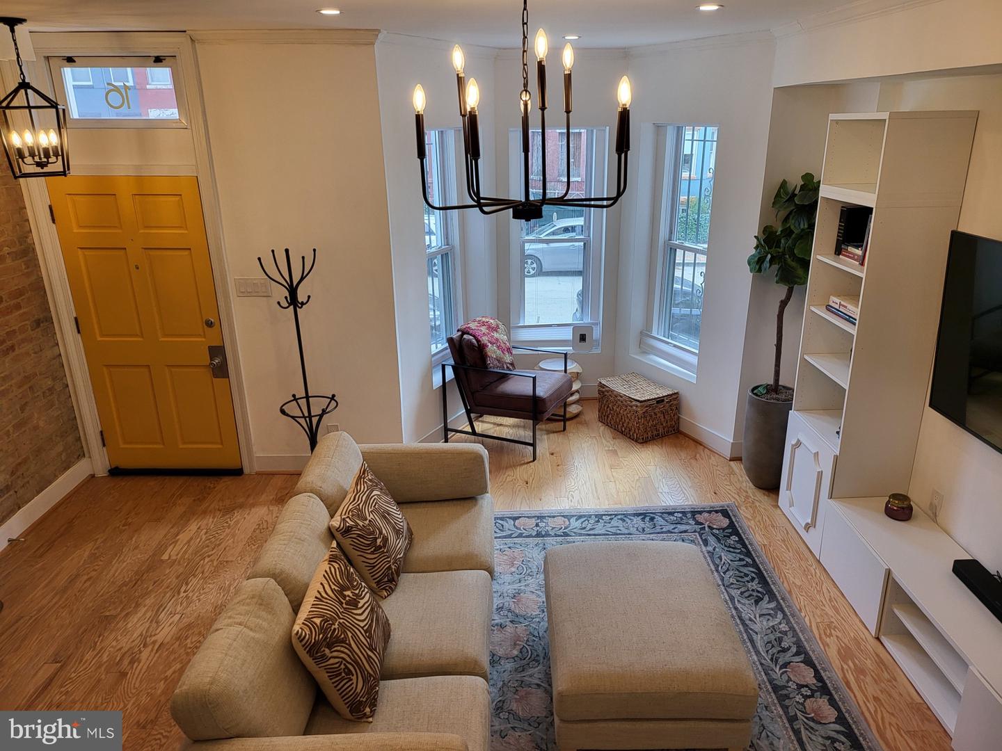 16 Q ST NE, WASHINGTON, District Of Columbia 20002, 5 Bedrooms Bedrooms, ,3 BathroomsBathrooms,Residential,For sale,16 Q ST NE,DCDC2213398 MLS # DCDC2213398
