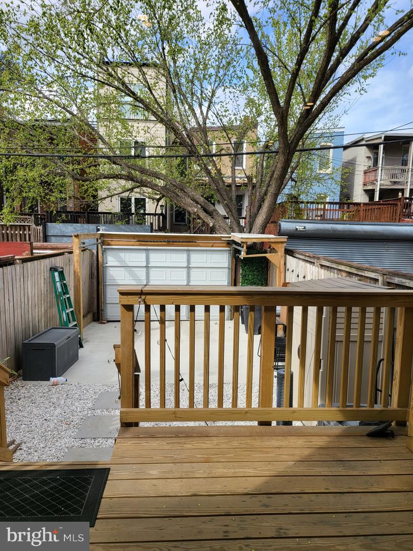 16 Q ST NE, WASHINGTON, District Of Columbia 20002, 5 Bedrooms Bedrooms, ,3 BathroomsBathrooms,Residential,For sale,16 Q ST NE,DCDC2213398 MLS # DCDC2213398