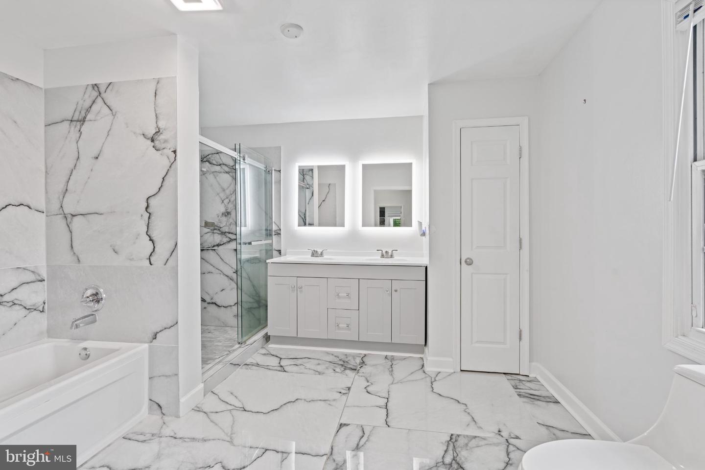 3811 TERMINAL AVE, RICHMOND, Virginia 23224, 4 Bedrooms Bedrooms, 6 Rooms Rooms,2 BathroomsBathrooms,Residential,For sale,3811 TERMINAL AVE,VARC2000722 MLS # VARC2000722