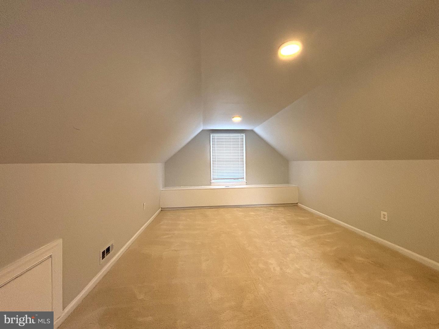 10710 WARWICK AVE, FAIRFAX, Virginia 22030, 3 Bedrooms Bedrooms, ,1 BathroomBathrooms,Residential,For sale,10710 WARWICK AVE,VAFC2006720 MLS # VAFC2006720