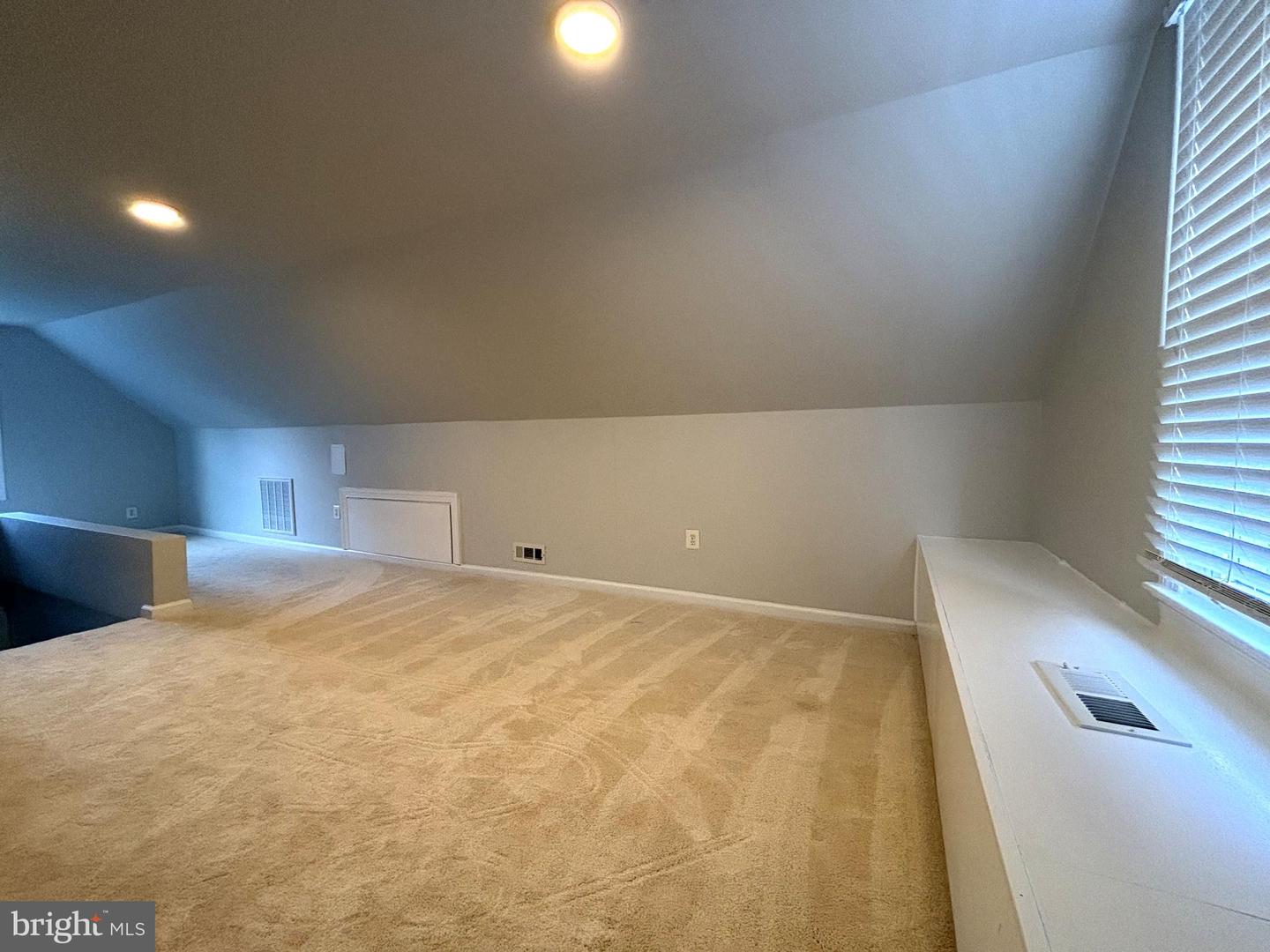 10710 WARWICK AVE, FAIRFAX, Virginia 22030, 3 Bedrooms Bedrooms, ,1 BathroomBathrooms,Residential,For sale,10710 WARWICK AVE,VAFC2006720 MLS # VAFC2006720