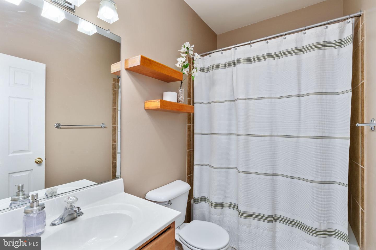 288 CROPP RD, FREDERICKSBURG, Virginia 22406, 3 Bedrooms Bedrooms, ,3 BathroomsBathrooms,Residential,For sale,288 CROPP RD,VAST2041424 MLS # VAST2041424