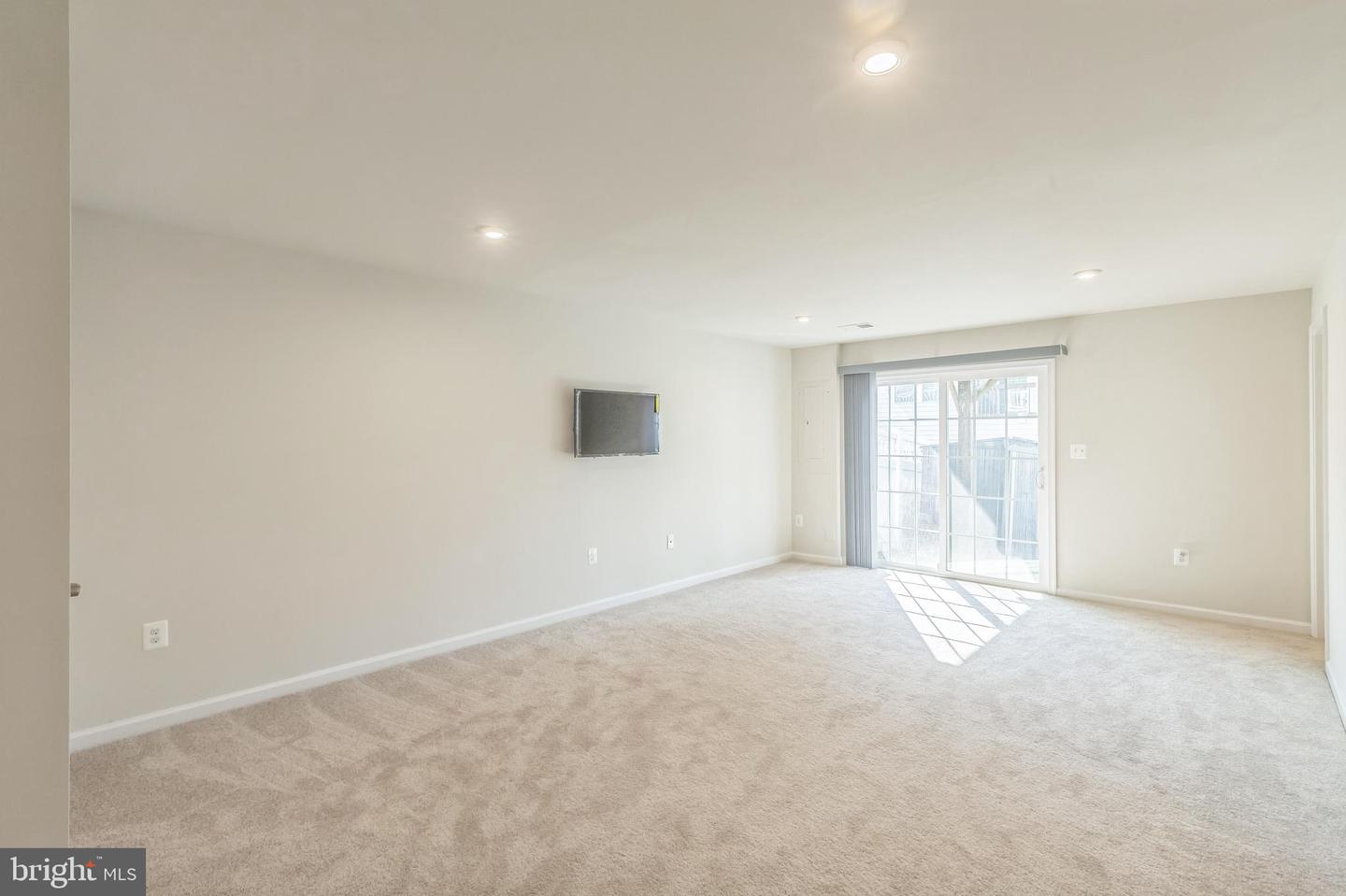 519 STREAMVIEW DR, FREDERICKSBURG, Virginia 22405, 4 Bedrooms Bedrooms, ,3 BathroomsBathrooms,Residential,For sale,519 STREAMVIEW DR,VAST2041432 MLS # VAST2041432