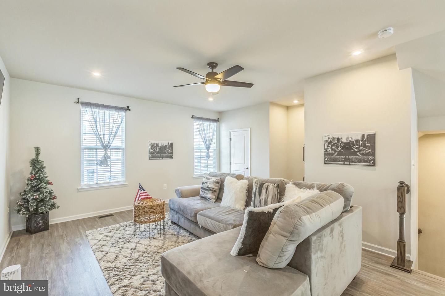 519 STREAMVIEW DR, FREDERICKSBURG, Virginia 22405, 4 Bedrooms Bedrooms, ,3 BathroomsBathrooms,Residential,For sale,519 STREAMVIEW DR,VAST2041432 MLS # VAST2041432