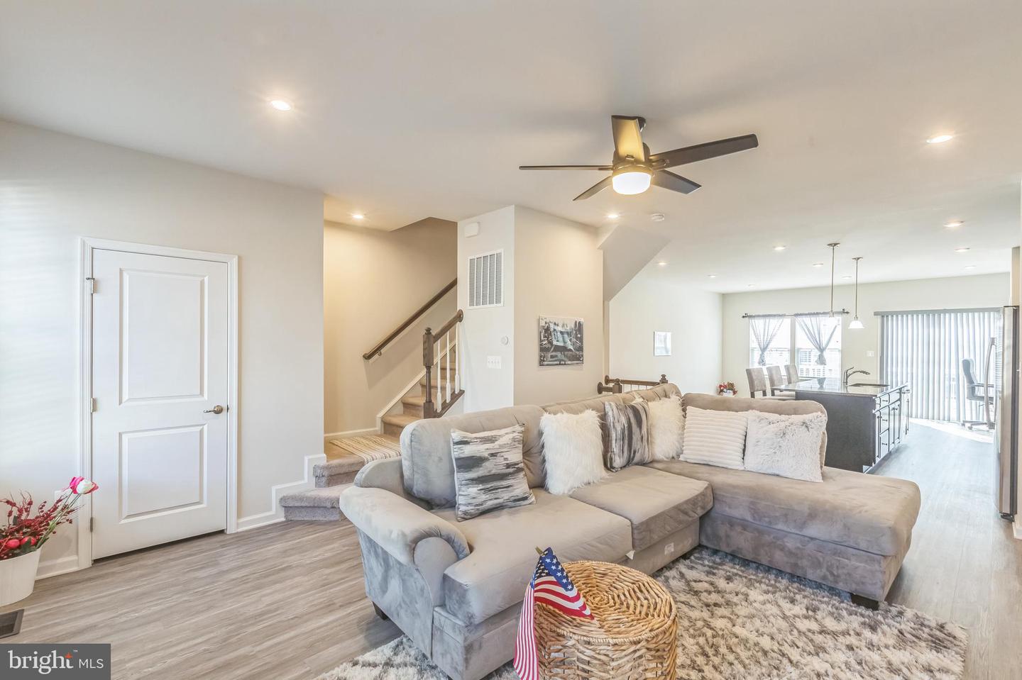 519 STREAMVIEW DR, FREDERICKSBURG, Virginia 22405, 4 Bedrooms Bedrooms, ,3 BathroomsBathrooms,Residential,For sale,519 STREAMVIEW DR,VAST2041432 MLS # VAST2041432