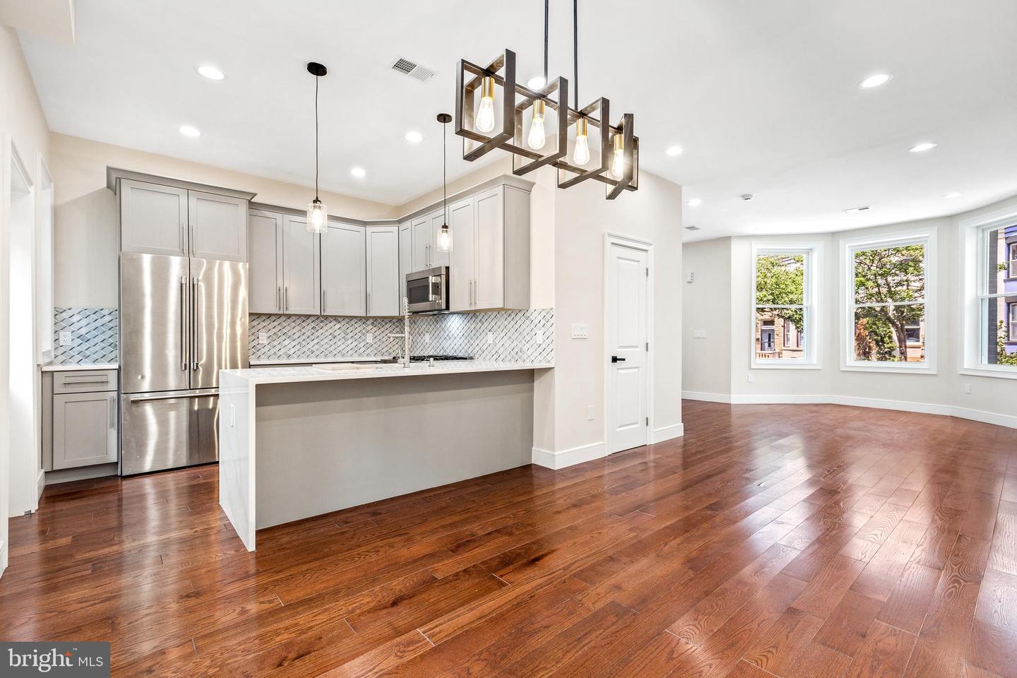 36 U ST NW, WASHINGTON, District Of Columbia 20001, 4 Bedrooms Bedrooms, ,2 BathroomsBathrooms,Residential,For sale,36 U ST NW,DCDC2213456 MLS # DCDC2213456