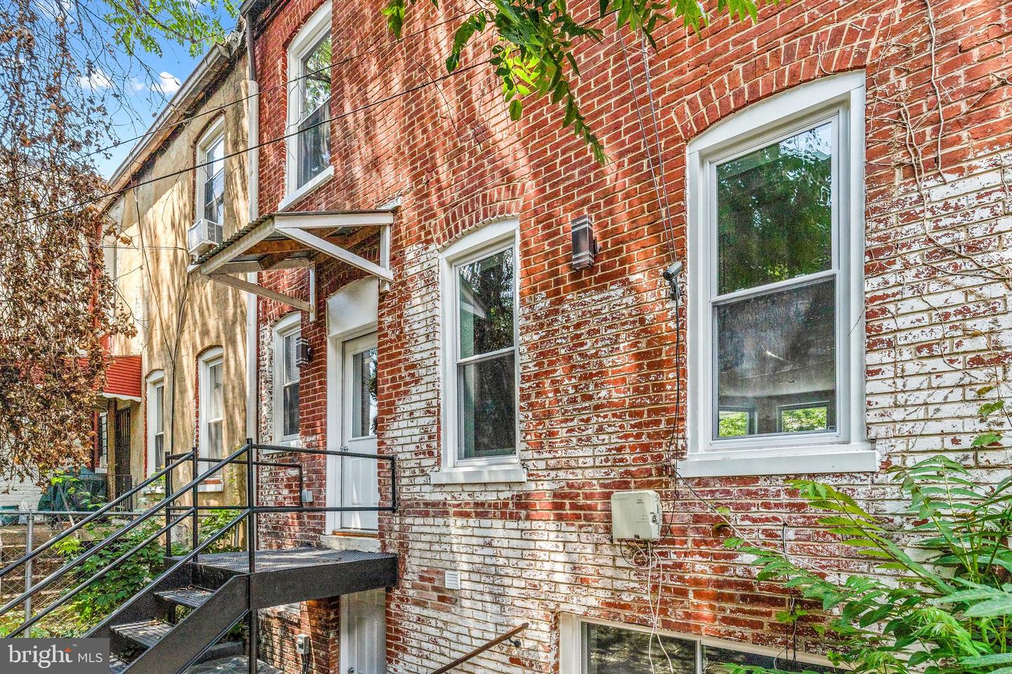 36 U ST NW, WASHINGTON, District Of Columbia 20001, 4 Bedrooms Bedrooms, ,2 BathroomsBathrooms,Residential,For sale,36 U ST NW,DCDC2213456 MLS # DCDC2213456