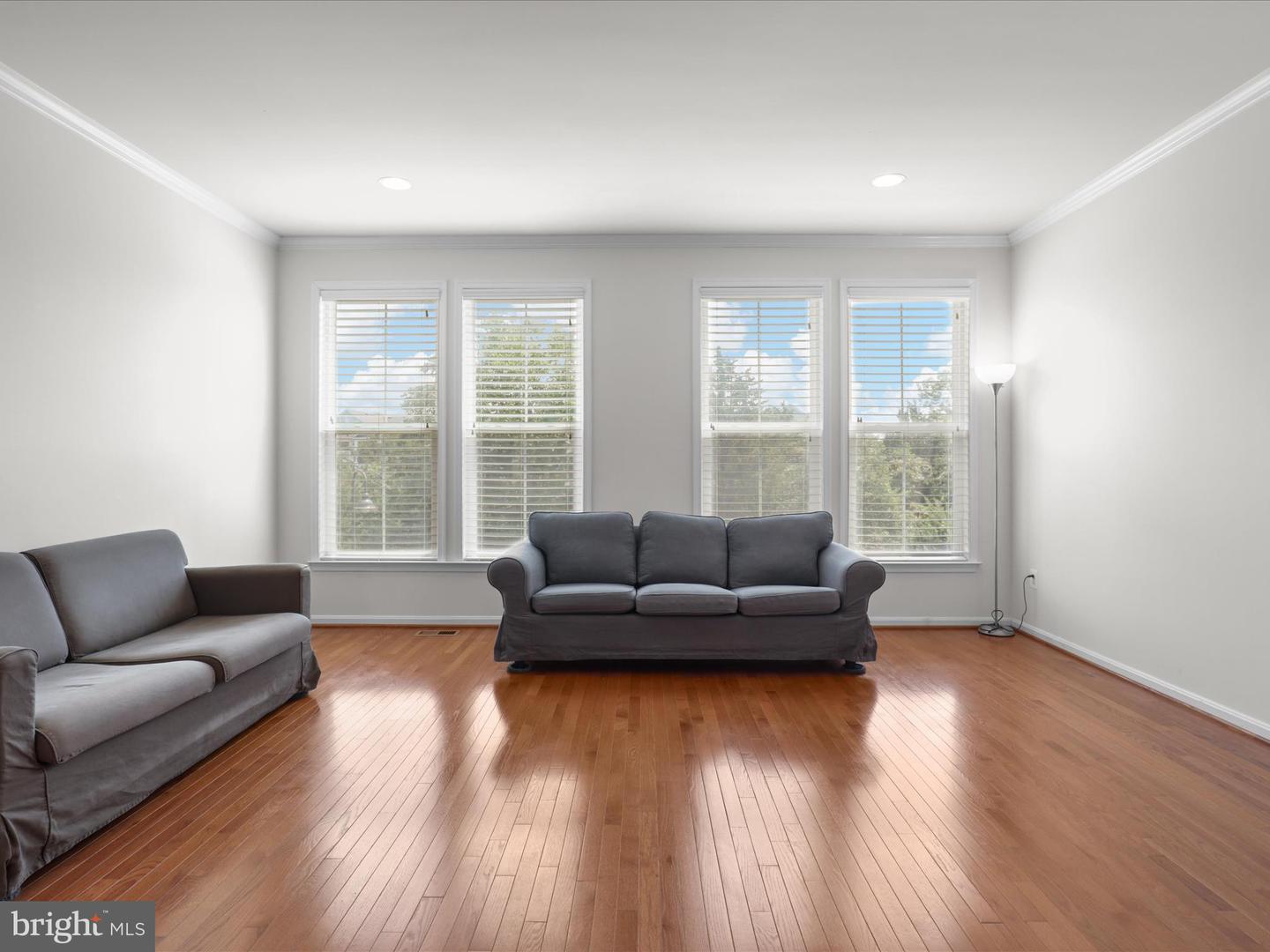43381 RICKENBACKER SQ, ASHBURN, Virginia 20147, 4 Bedrooms Bedrooms, ,3 BathroomsBathrooms,Residential,For sale,43381 RICKENBACKER SQ,VALO2103800 MLS # VALO2103800