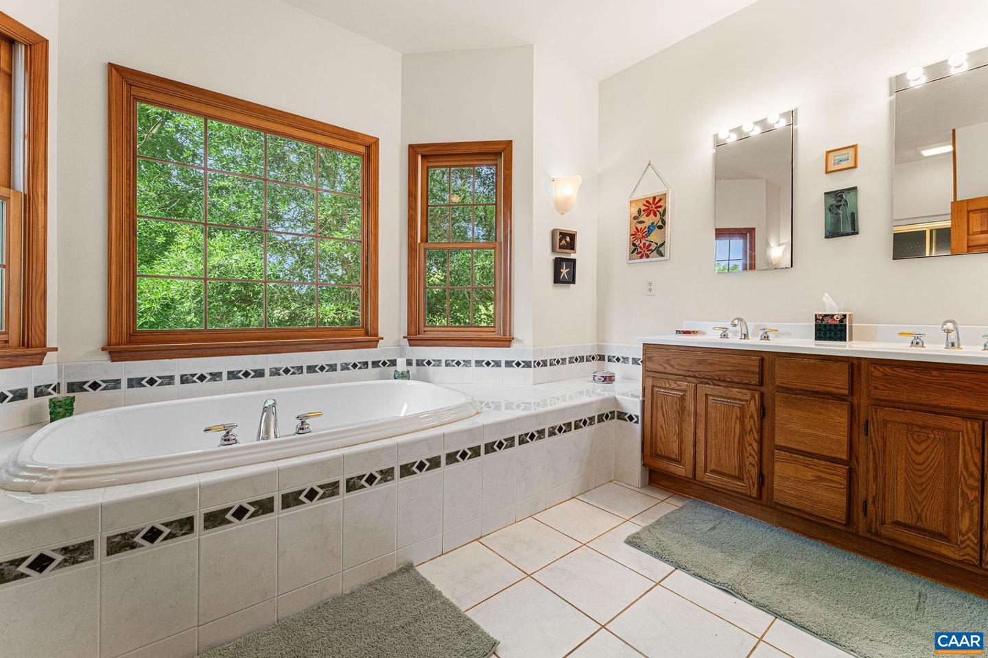 690 PAGE ST, SCOTTSVILLE, Virginia 24590, 3 Bedrooms Bedrooms, ,4 BathroomsBathrooms,Residential,For sale,690 PAGE ST,667421 MLS # 667421