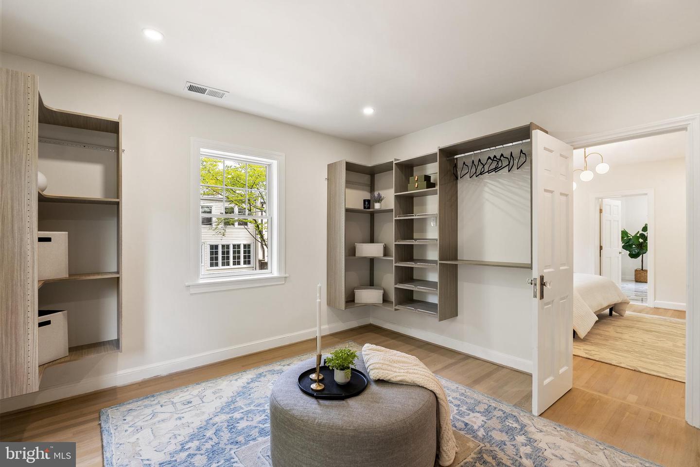 2717 38TH ST NW, WASHINGTON, District Of Columbia 20007, 6 Bedrooms Bedrooms, ,5 BathroomsBathrooms,Residential,For sale,2717 38TH ST NW,DCDC2183144 MLS # DCDC2183144