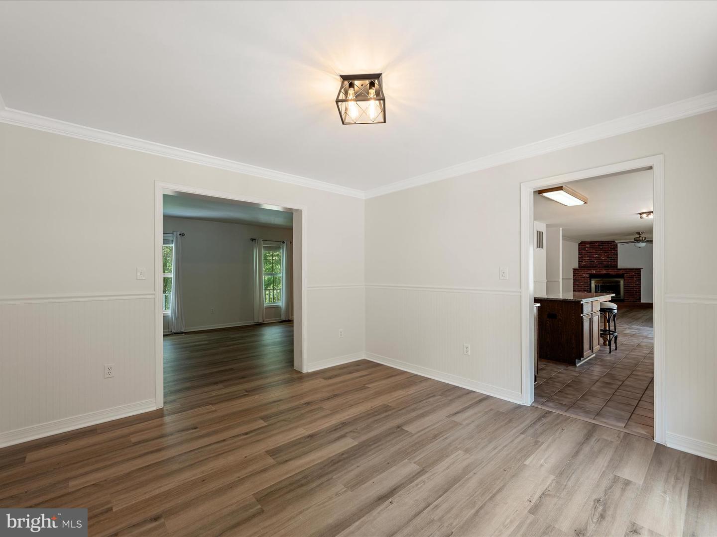 35298 SCOTLAND HEIGHTS RD, ROUND HILL, Virginia 20141, 5 Bedrooms Bedrooms, ,3 BathroomsBathrooms,Residential,For sale,35298 SCOTLAND HEIGHTS RD,VALO2087918 MLS # VALO2087918