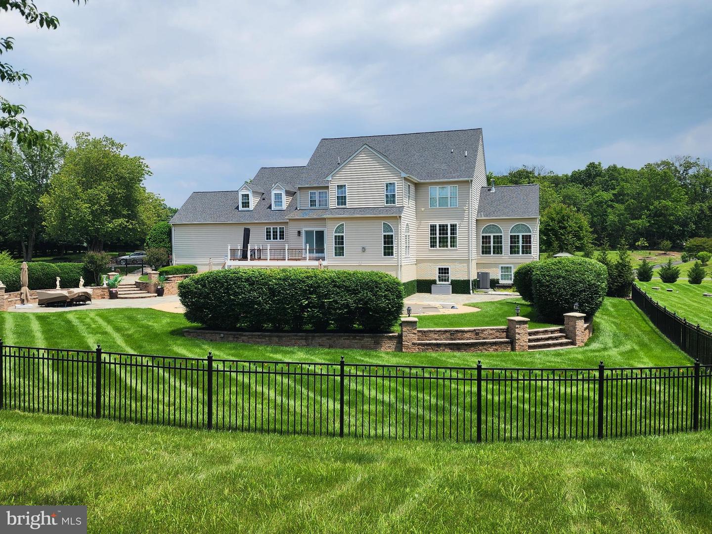3050 CAMPTOWN CT, HAYMARKET, Virginia 20169, 5 Bedrooms Bedrooms, ,4 BathroomsBathrooms,Residential,For sale,3050 CAMPTOWN CT,VAPW2087456 MLS # VAPW2087456