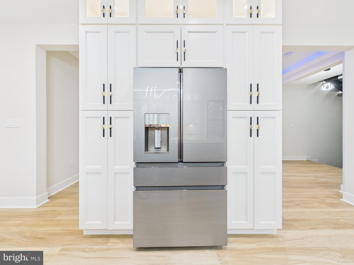 9900 BARBARA ANN LN, FAIRFAX, Virginia 22032, 6 Bedrooms Bedrooms, ,6 BathroomsBathrooms,Residential,For sale,9900 BARBARA ANN LN,VAFC2005970 MLS # VAFC2005970 9900 BARBARA ANN LN, FAIRFAX, Virginia 22032, 6 Bedrooms Bedrooms, ,6 BathroomsBathrooms,Residential,For sale,9900 BARBARA ANN LN,VAFC2005970 MLS # VAFC2005970