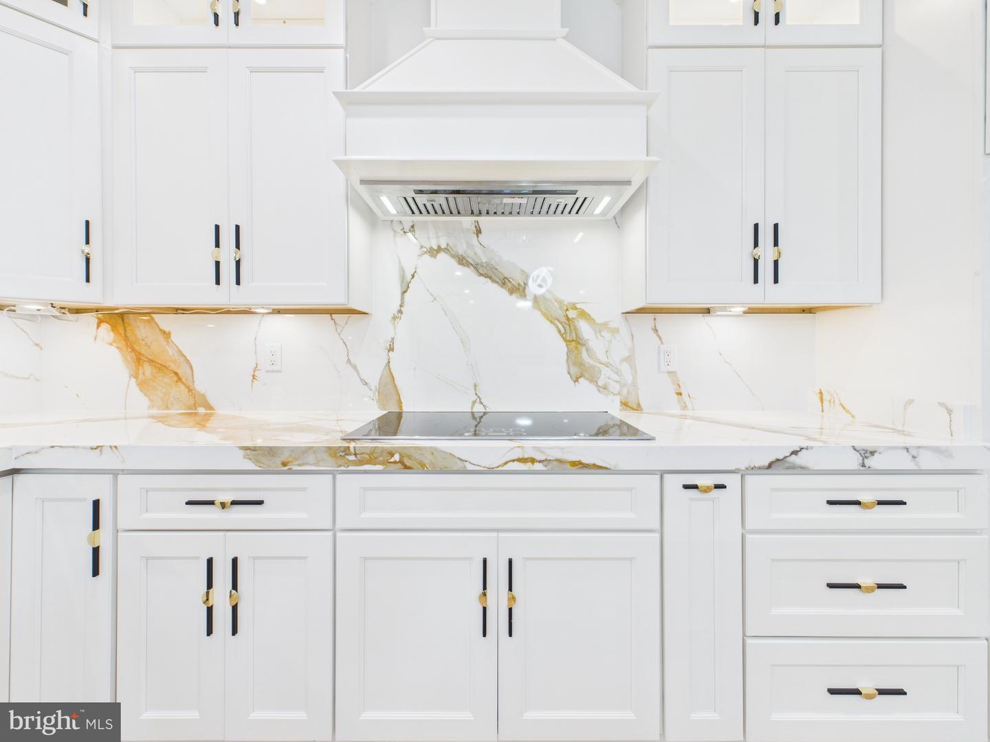 9900 BARBARA ANN LN, FAIRFAX, Virginia 22032, 6 Bedrooms Bedrooms, ,6 BathroomsBathrooms,Residential,For sale,9900 BARBARA ANN LN,VAFC2005970 MLS # VAFC2005970 9900 BARBARA ANN LN, FAIRFAX, Virginia 22032, 6 Bedrooms Bedrooms, ,6 BathroomsBathrooms,Residential,For sale,9900 BARBARA ANN LN,VAFC2005970 MLS # VAFC2005970