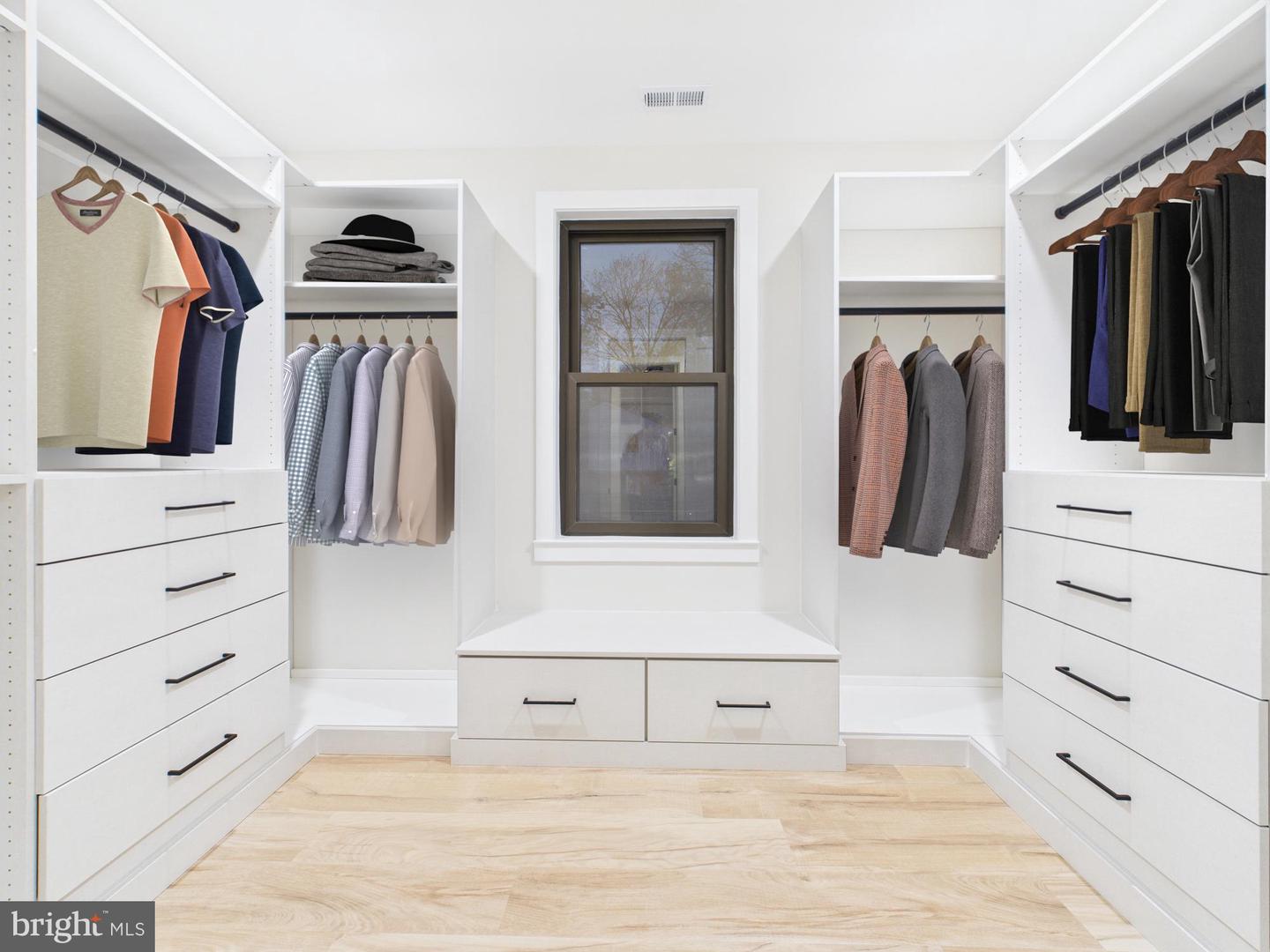 9900 BARBARA ANN LN, FAIRFAX, Virginia 22032, 6 Bedrooms Bedrooms, ,6 BathroomsBathrooms,Residential,For sale,9900 BARBARA ANN LN,VAFC2005970 MLS # VAFC2005970 9900 BARBARA ANN LN, FAIRFAX, Virginia 22032, 6 Bedrooms Bedrooms, ,6 BathroomsBathrooms,Residential,For sale,9900 BARBARA ANN LN,VAFC2005970 MLS # VAFC2005970