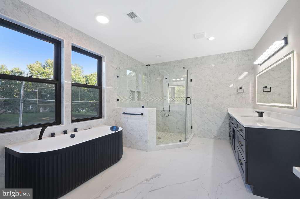 9900 BARBARA ANN LN, FAIRFAX, Virginia 22032, 6 Bedrooms Bedrooms, ,6 BathroomsBathrooms,Residential,For sale,9900 BARBARA ANN LN,VAFC2005970 MLS # VAFC2005970 9900 BARBARA ANN LN, FAIRFAX, Virginia 22032, 6 Bedrooms Bedrooms, ,6 BathroomsBathrooms,Residential,For sale,9900 BARBARA ANN LN,VAFC2005970 MLS # VAFC2005970