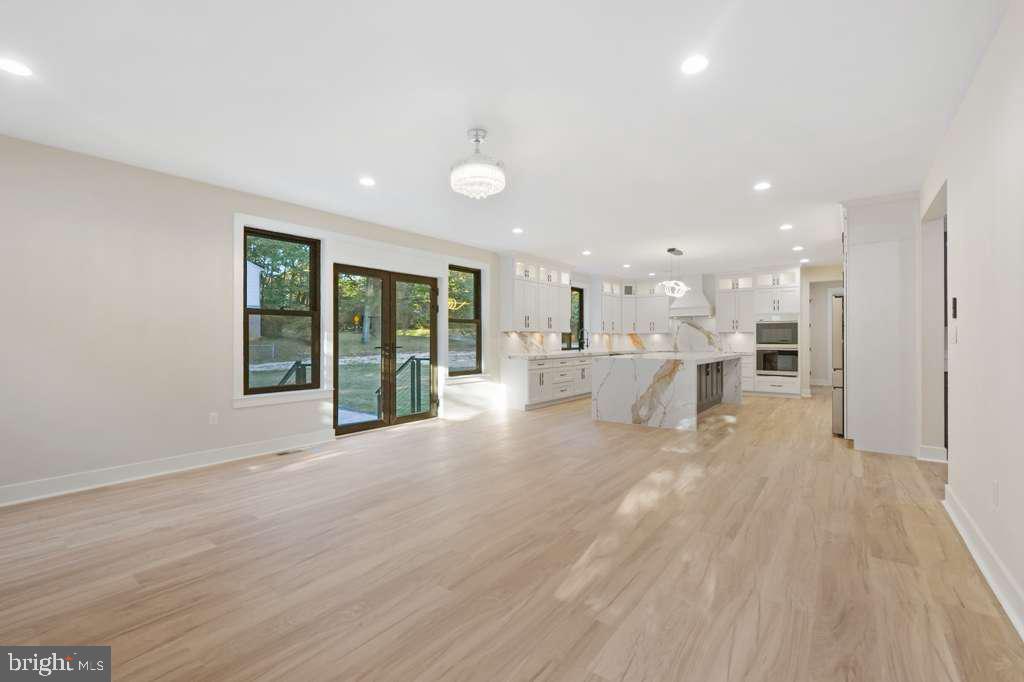 9900 BARBARA ANN LN, FAIRFAX, Virginia 22032, 6 Bedrooms Bedrooms, ,6 BathroomsBathrooms,Residential,For sale,9900 BARBARA ANN LN,VAFC2005970 MLS # VAFC2005970 9900 BARBARA ANN LN, FAIRFAX, Virginia 22032, 6 Bedrooms Bedrooms, ,6 BathroomsBathrooms,Residential,For sale,9900 BARBARA ANN LN,VAFC2005970 MLS # VAFC2005970