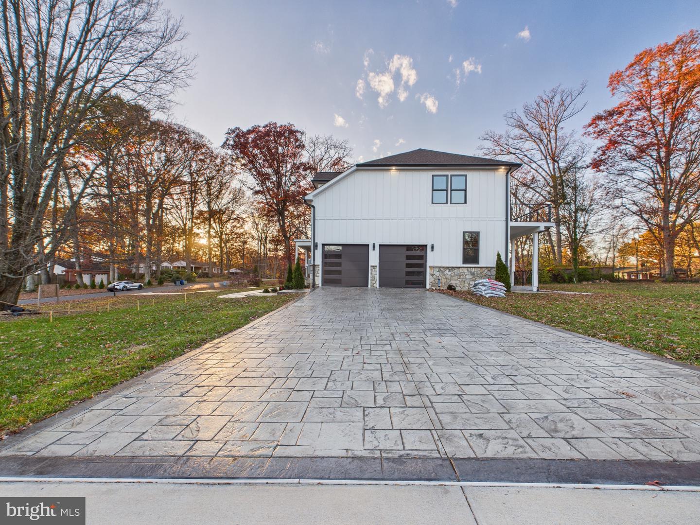 9900 BARBARA ANN LN, FAIRFAX, Virginia 22032, 6 Bedrooms Bedrooms, ,6 BathroomsBathrooms,Residential,For sale,9900 BARBARA ANN LN,VAFC2005970 MLS # VAFC2005970 9900 BARBARA ANN LN, FAIRFAX, Virginia 22032, 6 Bedrooms Bedrooms, ,6 BathroomsBathrooms,Residential,For sale,9900 BARBARA ANN LN,VAFC2005970 MLS # VAFC2005970