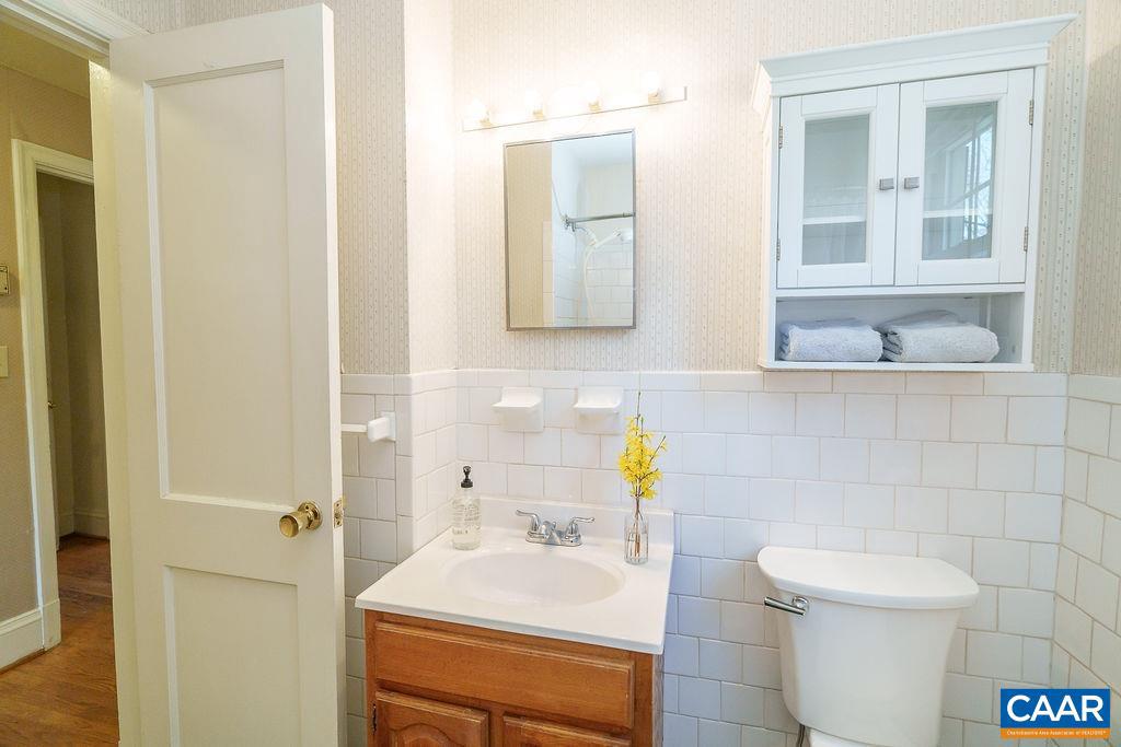 1433 PLYMOUTH RD, CHARLOTTESVILLE, Virginia 22901, 2 Bedrooms Bedrooms, ,1 BathroomBathrooms,Residential,For sale,1433 PLYMOUTH RD,662526 MLS # 662526