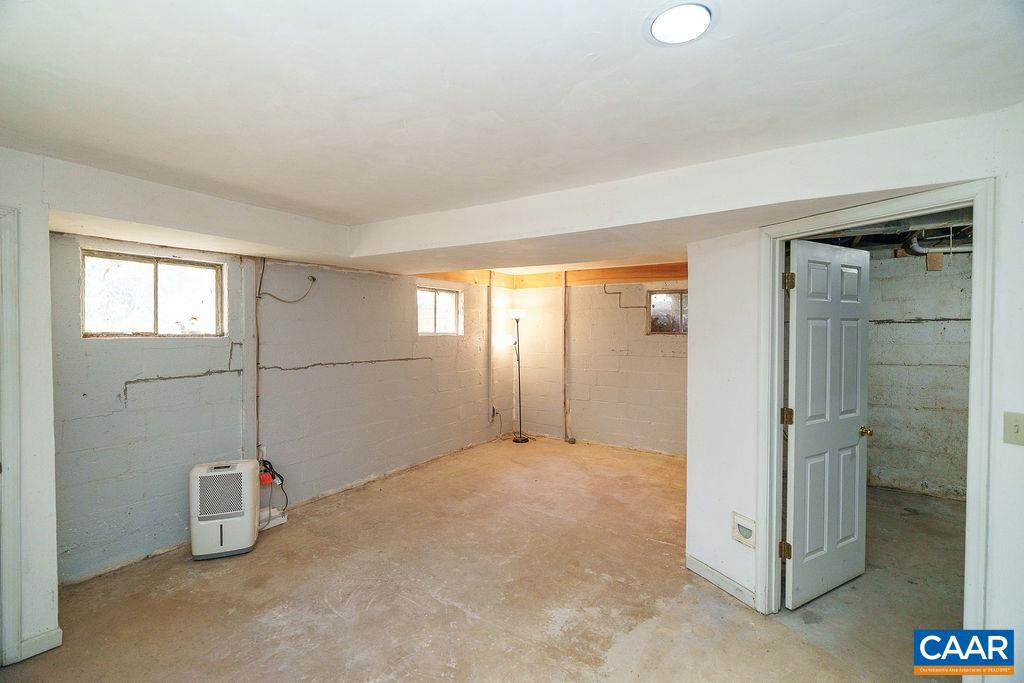 1433 PLYMOUTH RD, CHARLOTTESVILLE, Virginia 22901, 2 Bedrooms Bedrooms, ,1 BathroomBathrooms,Residential,For sale,1433 PLYMOUTH RD,662526 MLS # 662526