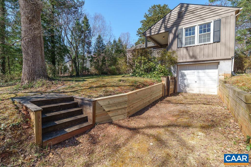 1433 PLYMOUTH RD, CHARLOTTESVILLE, Virginia 22901, 2 Bedrooms Bedrooms, ,1 BathroomBathrooms,Residential,For sale,1433 PLYMOUTH RD,662526 MLS # 662526