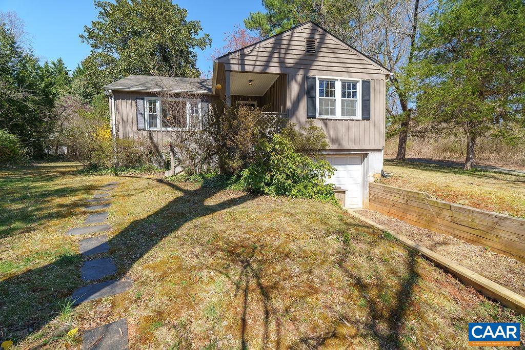 1433 PLYMOUTH RD, CHARLOTTESVILLE, Virginia 22901, 2 Bedrooms Bedrooms, ,1 BathroomBathrooms,Residential,For sale,1433 PLYMOUTH RD,662526 MLS # 662526