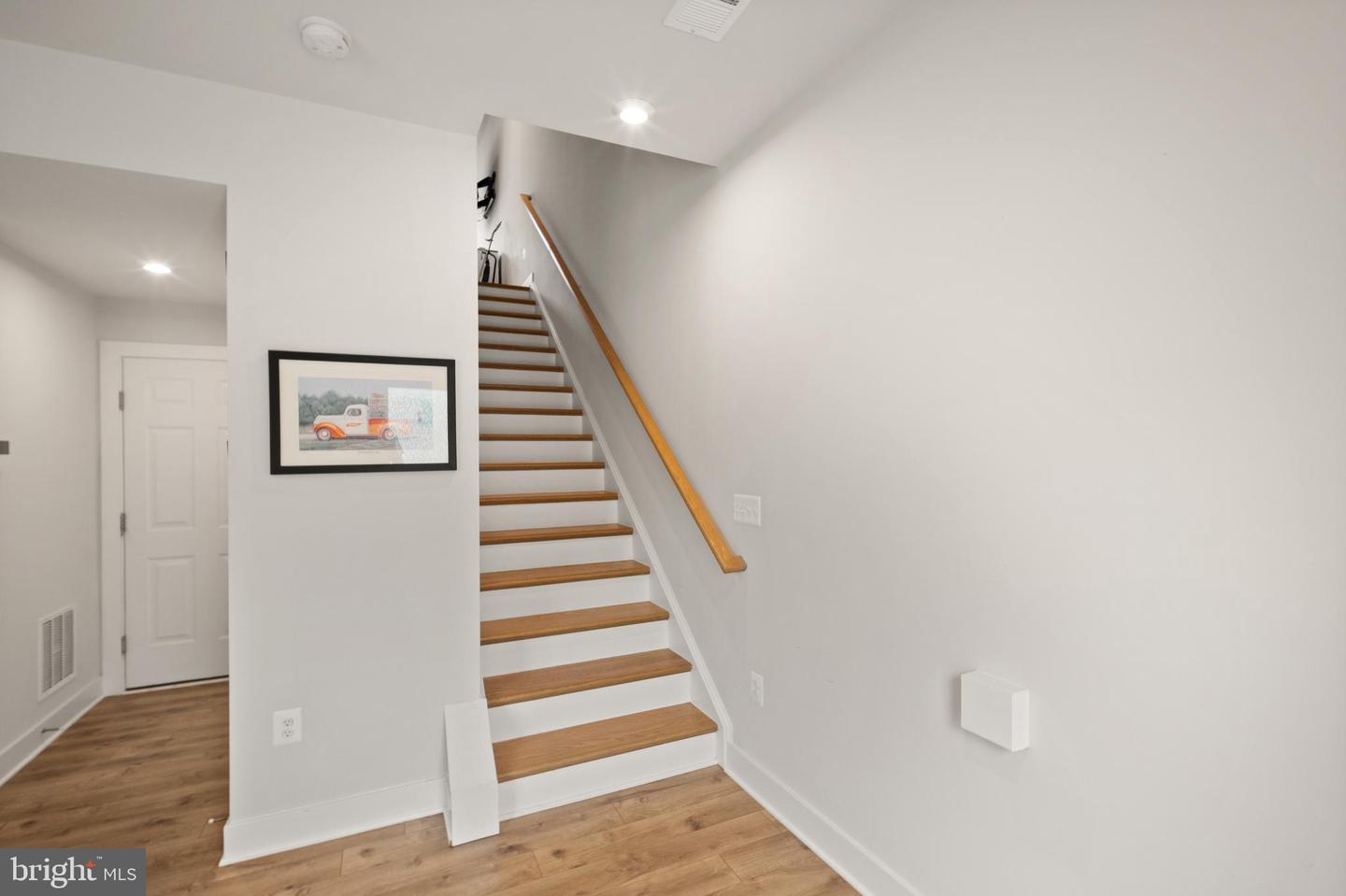 2495 LIBERTY LOOP, HERNDON, Virginia 20171, 3 Bedrooms Bedrooms, ,2 BathroomsBathrooms,Residential,For sale,2495 LIBERTY LOOP,VAFX2233370 MLS # VAFX2233370
