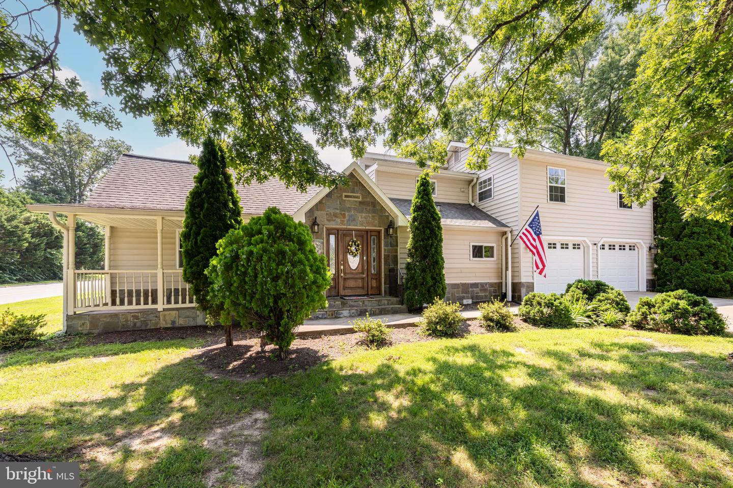 2231 WILLIAMS AVE, VIENNA, Virginia 22182, 5 Bedrooms Bedrooms, ,4 BathroomsBathrooms,Residential,For sale,2231 WILLIAMS AVE,VAFX2233656 MLS # VAFX2233656